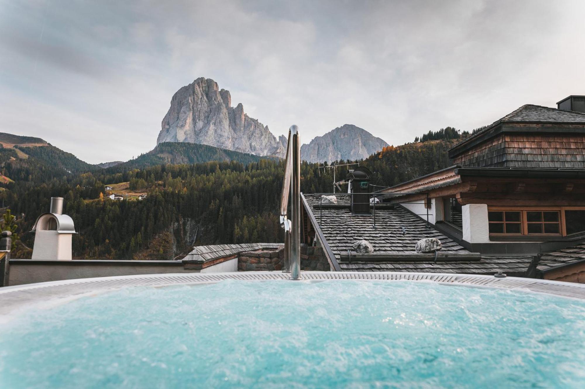 Dorfhotel Beludei Santa Cristina Val Gardena Экстерьер фото